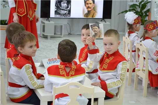 В Новограде знакомятся с выдающимися земляками Чувашии