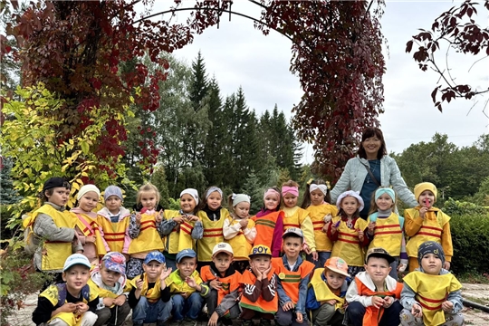"По родному краю с рюкзаком шагаю"