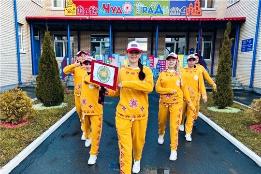 Коллектив Новограда принимает активное участие в Чемпионате России по фоновой ходьбе "Человек идущий"