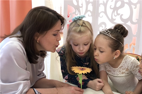 Школа благородных девиц под руководством педагога-логопеда