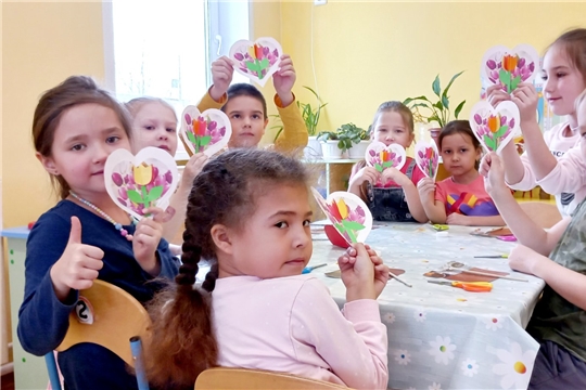 Поздравляем наших бабушек и мам!
