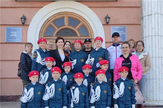 Парад дошколят и юнармейцев