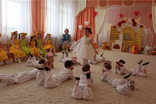 Весенние утренники