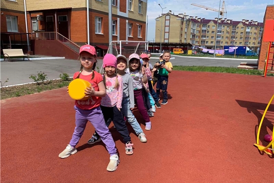 Физкультура на свежем воздуже.