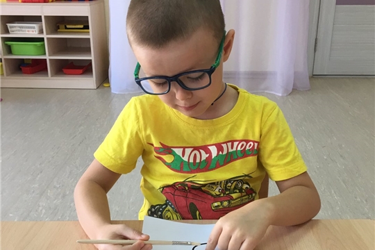 Аппликация из круп.