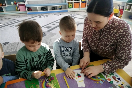 Готовим подарки для мам и бабушек.