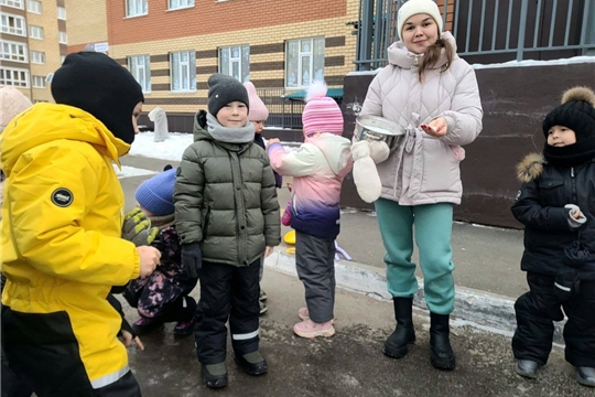  "Почему зимой снег и лед посыпают соль"
