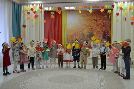 Осенние утренники в младших группах. 