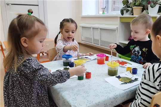 Тематическая неделя "Любимые предметы. Карандаши и краски"