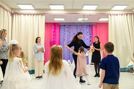 Праздничный концерт ко Дню Матери