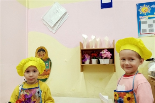 Почему необходим уголок дежурства по столовой в детском саду