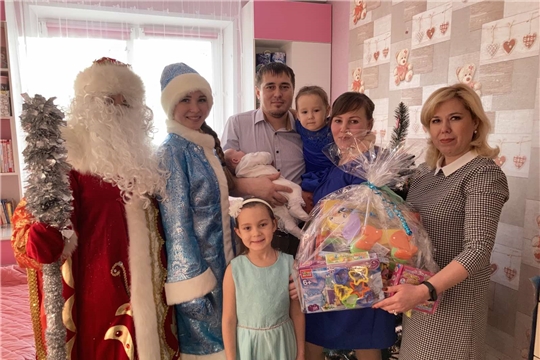 Подари игрушку другу
