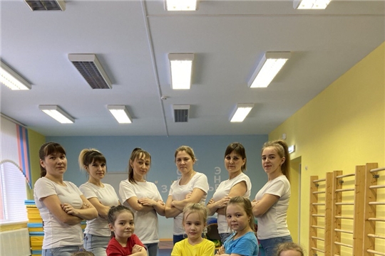 Определены финалисты городского фестиваля-конкурса "Фитнес вместе с мамой"
