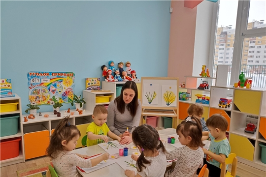 Платная дополнительная услуга "Цветные ладошки"