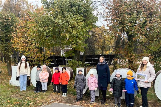 По родному краю с рюкзаком шагаю