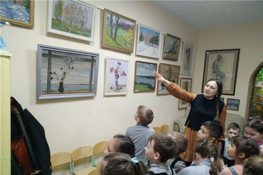 Экскурсия в Чебоксарскую школу искусств