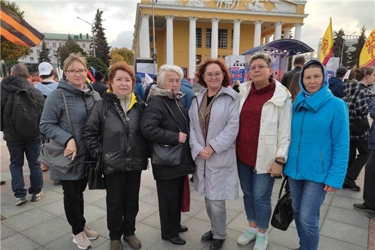 «Своих не бросаем».