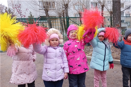 Праздничное открытие.