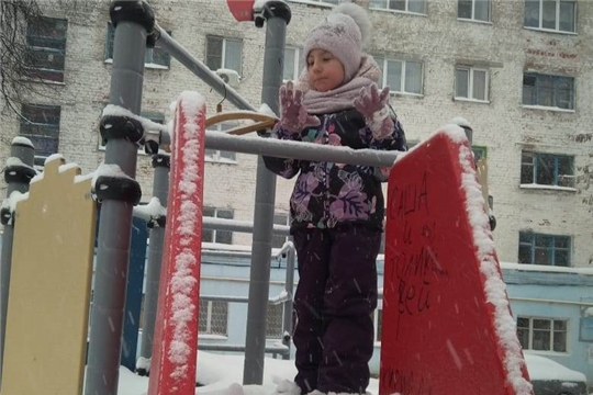 Безопасное катание с горок зимой.