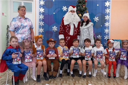 Новогодние утренники.