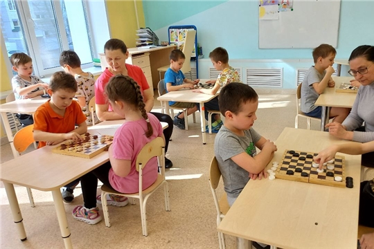 Шашечный турнир.