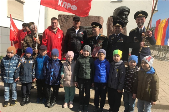 Встреча с представителями военных профессий, солдатами и героями различных войн.