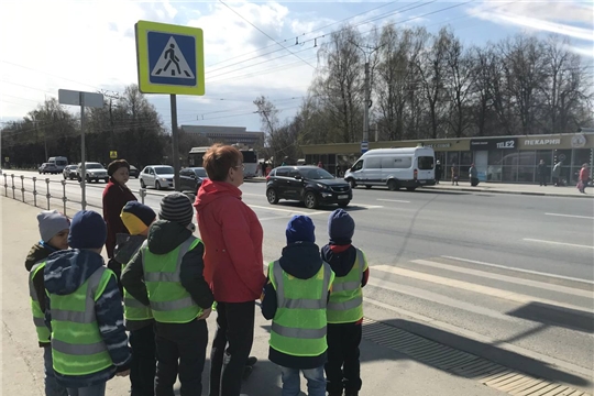 Экскурсия по улицам города.