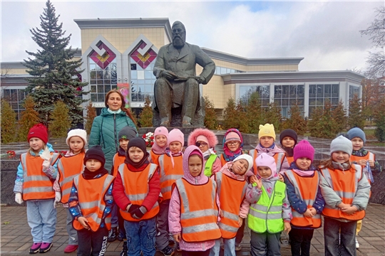 Экскурсия в сквер им. И.Яковлева