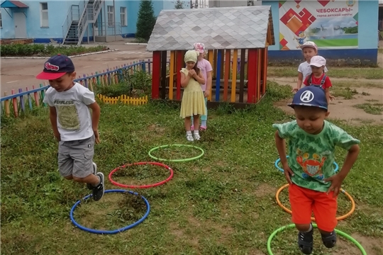 Игры с обручем