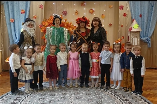 Утренник в средней группе "Осень в гости к нам пришла"