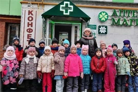 По родному краю с рюкзаком шагаю