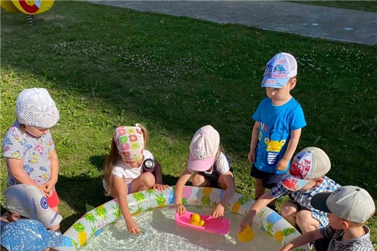 Игры с водой.