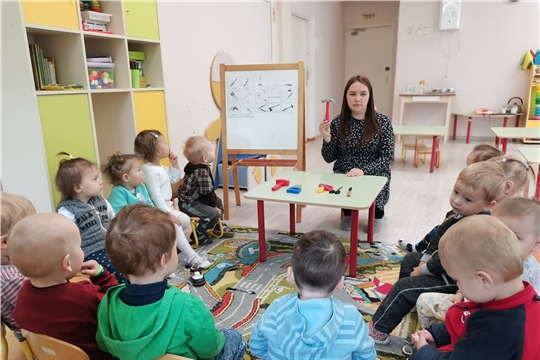 Юные дошколята детского сада № 3 изучают безопасность в быту
