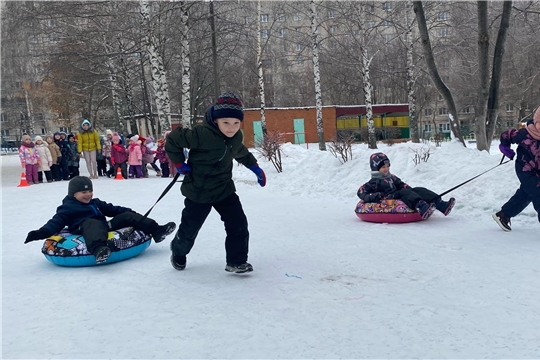 Безопасность зимой. Катание на тюбингах.