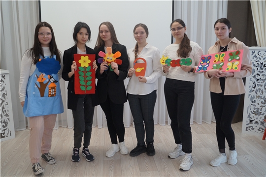 В детских садах столицы продолжается марафон «Первые шаги в профессию: от студента до опытного педагога»