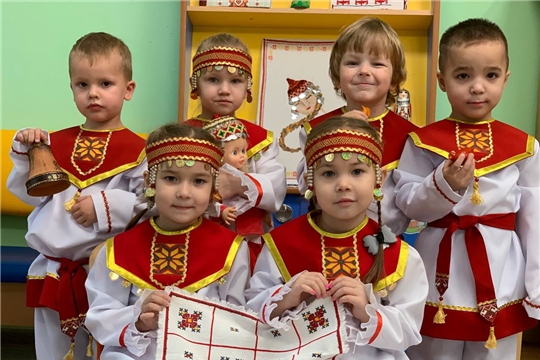 День чувашской вышивки в ДОУ № 3