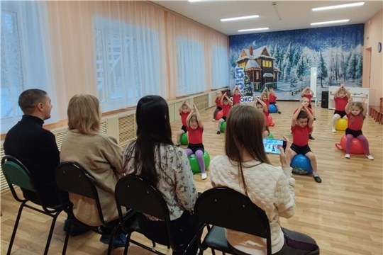 Путешествие в страну «Веселых мячей»