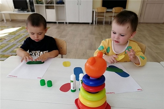 Веселые пирамидки"