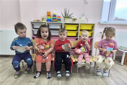Открытки ко Дню матери.