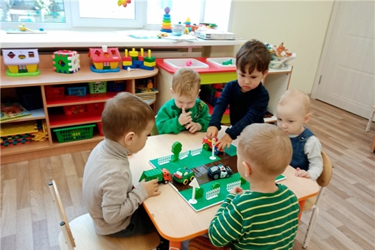 Когда начинать изучать с ребенком ПДД