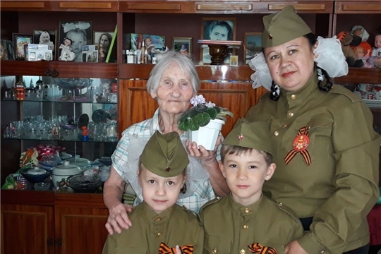 Традиционная акция "Цветок ветерану"