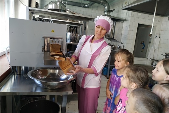 Экскурсия на пищеблок.