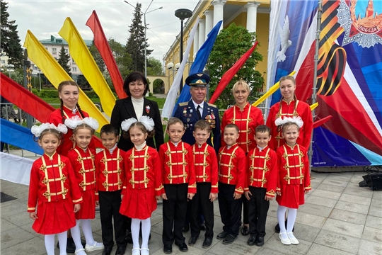 Парад дошколят и юнармейцев
