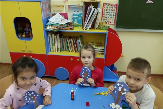 Аппликация с использованием бумажных салфеток