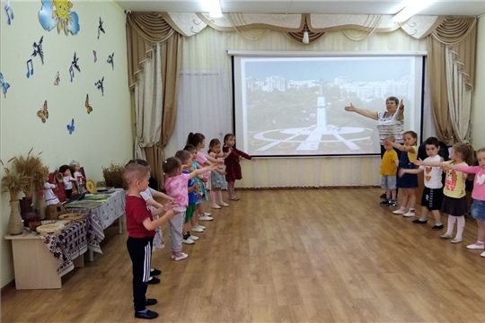 Познавательный час "Что знаем мы о родине"
