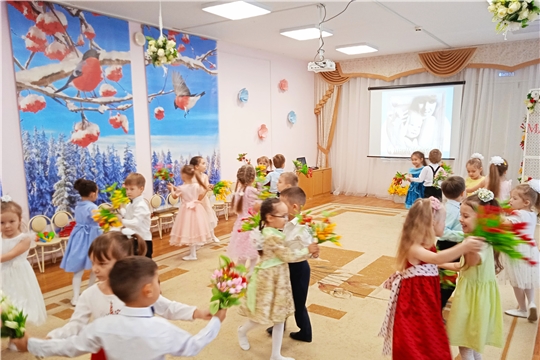 День матери