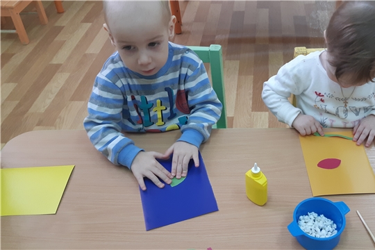 Открытки с поаздником