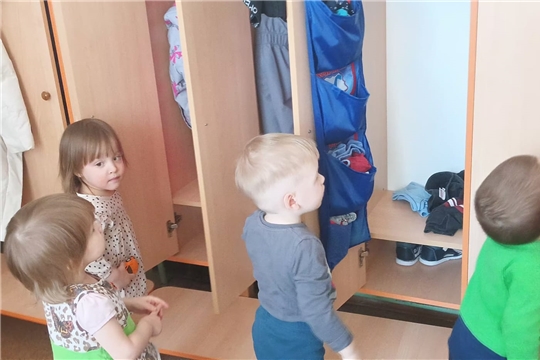 Умение безопасно пользоваться дверями
