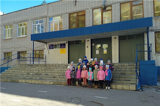 По родному краю с рюкзаком шагаю