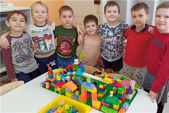 Творческая галактика в легостудии.